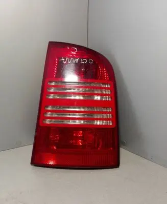 Skoda Octavia Mk1 (1U) Rear/tail lights 1U9945096 1U9945112
