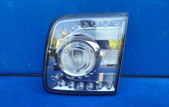 Nissan Patrol Y62 Rear/tail lights D083R ICHIKOH