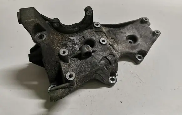 Audi A6 S6 C6 4F Generator/alternator bracket 06D903143C