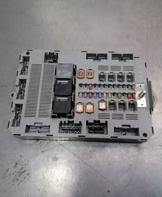 Jaguar XF Fuse module 9X2314D628AC