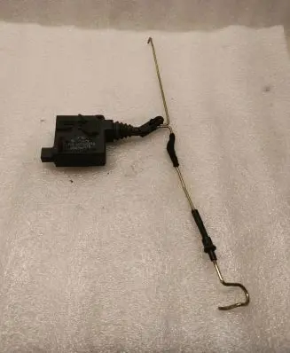 Audi A8 S8 D2 4D Tailgate boot lock/latch motor 4A5962115 40505316