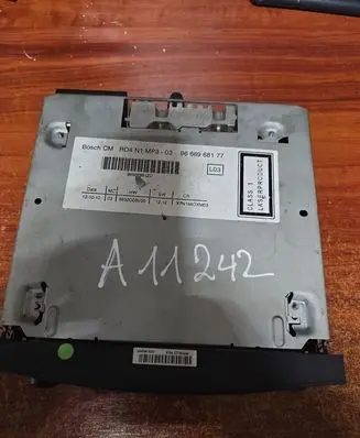 Citroen C5 Radio/CD/DVD/GPS head unit 9666968177