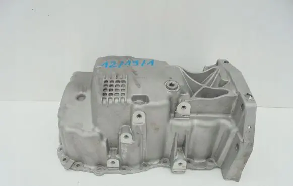 Nissan Juke I F15 Oil sump 111105878R