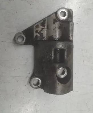 BMW 3 E46 Generator/alternator bracket 2247619 11162247619