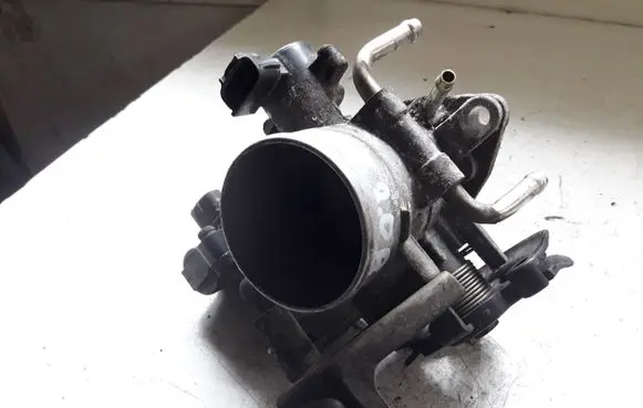 Toyota RAV 4 (XA20) Engine shut-off valve 8050