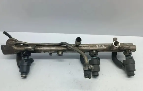 BMW 3 E46 Fuel injectors set 1247931 1743378 0280160503