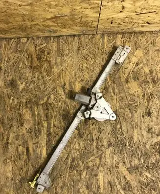 Nissan Primastar Front door window regulator with motor