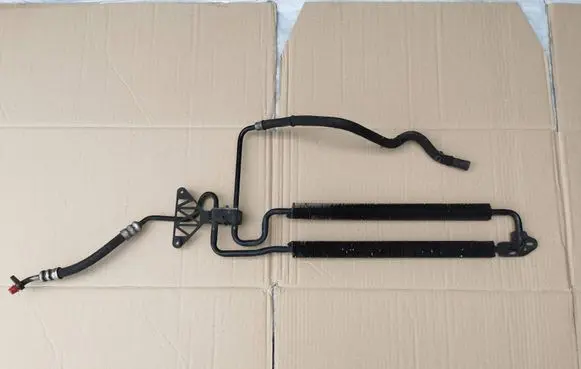 Mercedes-Benz S W221 Power steering radiator W221V8420CDI