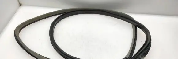 Opel Vectra C Front door rubber seal