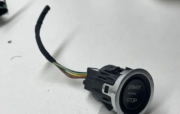 Land Rover Range Rover Sport L494 Engine start stop button switch GPLA-14C376-AB 29102019