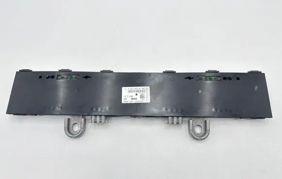 Mercedes-Benz S W221 Aerial antenna amplifier A2218704789