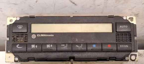 Volkswagen Golf IV Climate control unit 5HB00761702 3B1907044A