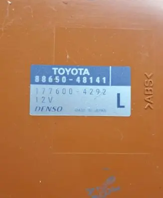 Lexus RX 330 - 350 - 400H Air conditioning/heating control unit 8865048141 1776004292