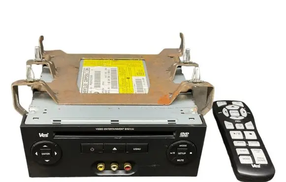 Jeep Cherokee Radio/CD/DVD/GPS head unit P05064250AB