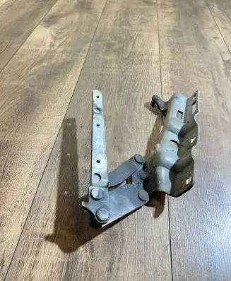 Mercedes-Benz CLK A209 C209 Engine bonnet/hood hinges A2038800428