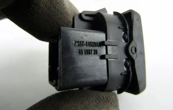 Ford Kuga I Electric window control switch 7M5T14529AA
