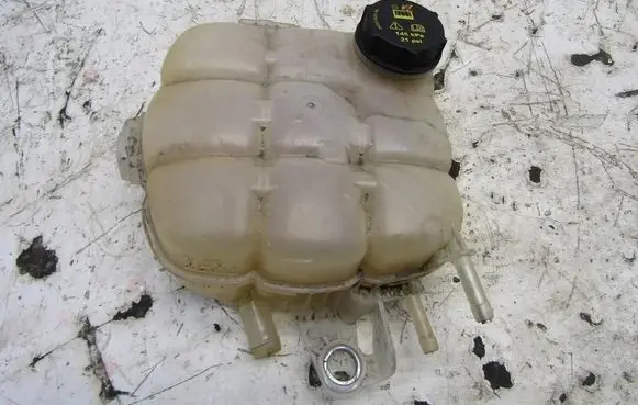 Ford Focus Coolant expansion tank/reservoir JX61-8A080AB