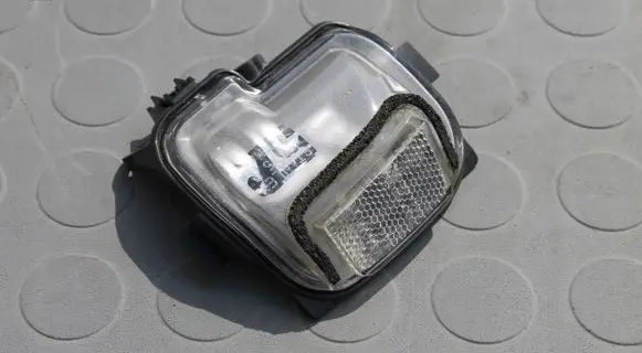 Mazda 3 III Mirror indicator light BHS269122