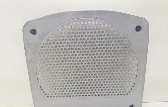 BMW 1 F20 F21 Subwoofer grill/trim 9223670