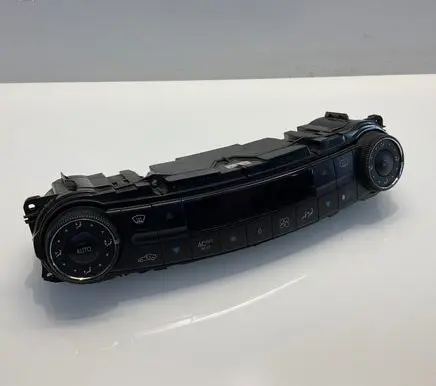 Mercedes-Benz E W211 Climate control unit 2118300685 HW0303 00120404