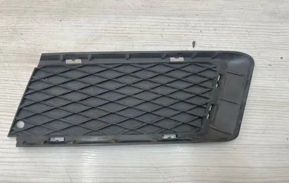 BMW 3 E92 E93 Front bumper lower grill 51117178991