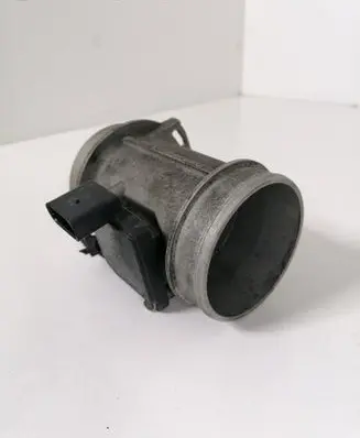 Audi A6 S6 C5 4B Mass air flow meter 059906461D