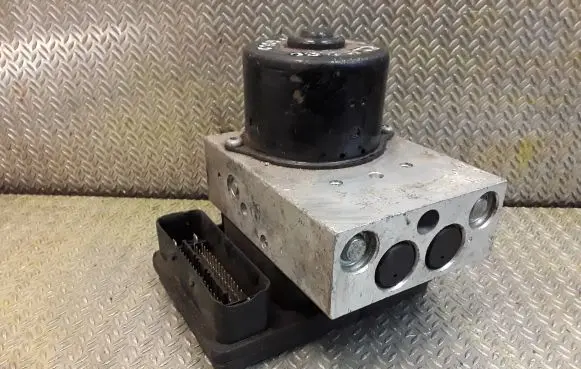 Mercedes-Benz CLK A209 C209 ABS Pump 0375453632 0064314312
