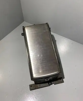 Volvo V70 Glove box 30643625