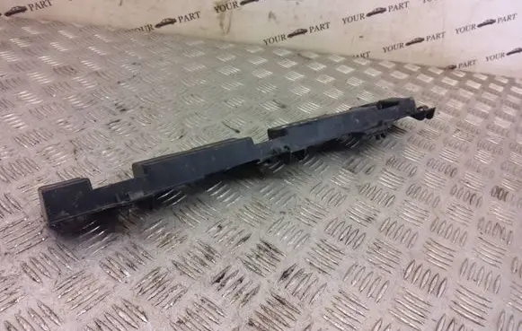 BMW 2 F22 F23 Sill supporting ledge 7388352