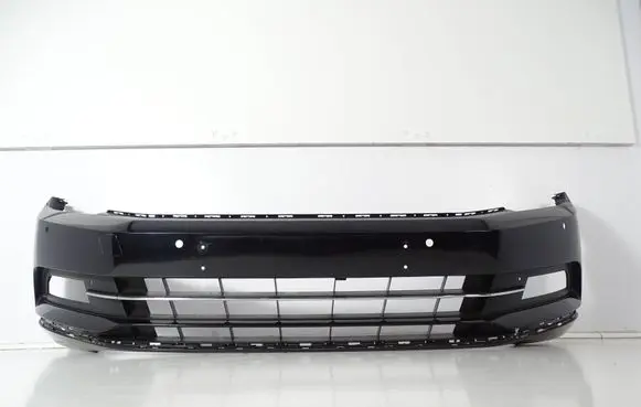 Volkswagen PASSAT B8 Front bumper 3G0807221A PJT15925