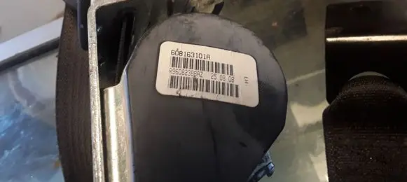 Dodge Journey Rear seatbelt