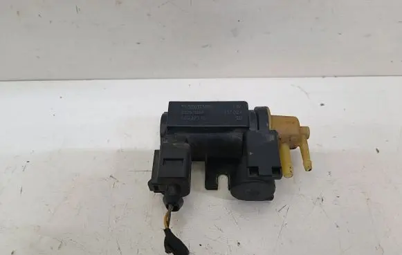 Volvo V60 Turbo solenoid valve 31293964 13T024 70232502