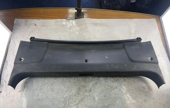 Audi A2 Tailgate/boot lid cover trim 8Z0863471