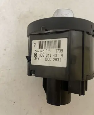 Volkswagen Golf VI Light switch 3C8941431A