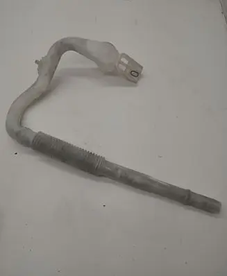 Volkswagen Touareg II Window washer liquid tank fill tube 7P6955463