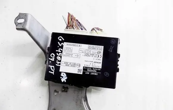 Lexus GS 300 350 430 450H Keyless (KESSY) go control unit/module 8999030112