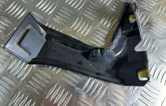 BMW 5 F10 F11 Front bumper mounting bracket 7207931 11460915