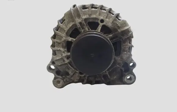 Volkswagen Golf VI Generator/alternator 03L903023A TG14C031 2608901A
