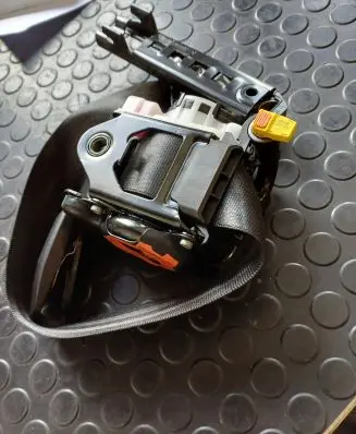 Porsche Macan (95B) Front seatbelt 0589P1000220 SB31004