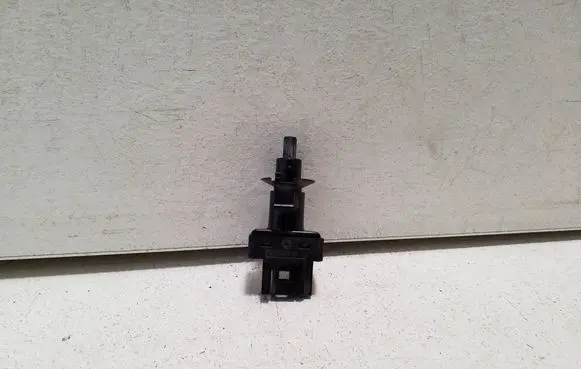Mercedes-Benz Vito Viano W447 Clutch pedal sensor A0065451014