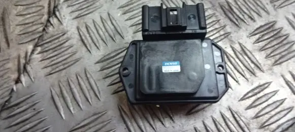 Toyota Corolla E120 E130 Heater blower fan relay 499300-2121