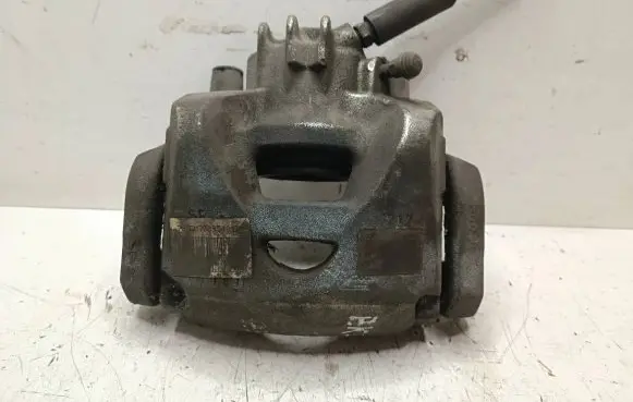 Citroen DS4 Front brake caliper