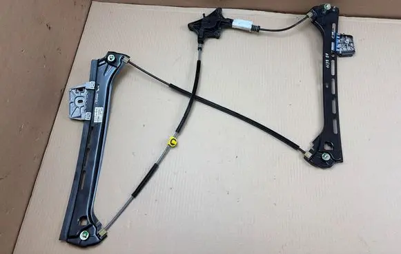 Mercedes-Benz E C207 W207 Front door electric window regulator A2077200646