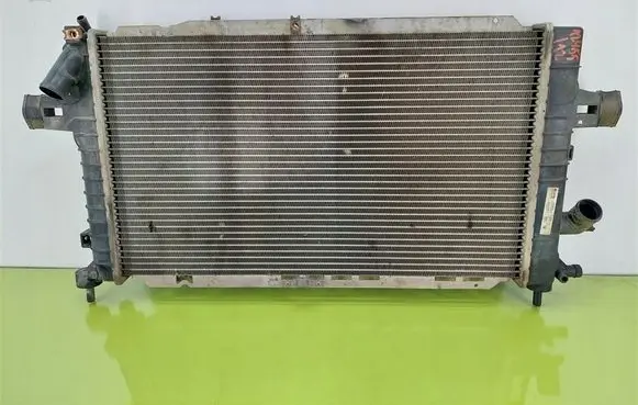 Opel Astra H Coolant radiator 63029A