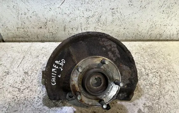 Dodge Caliber Front wheel hub