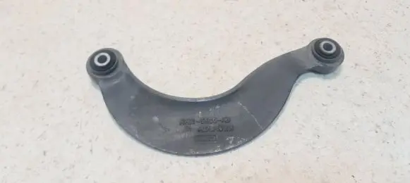 Ford Focus Rear control arm AV615500AB