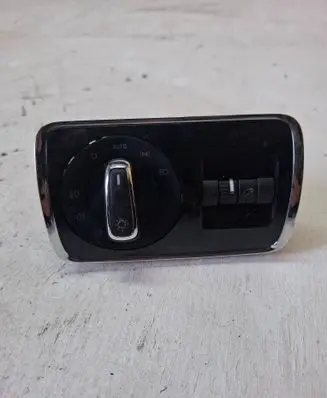 Skoda Superb B6 (3T) Light switch 3T0941431B