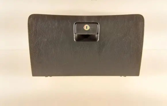 Toyota Corolla E120 E130 Glove box lid/cover 5555102060 MP5080
