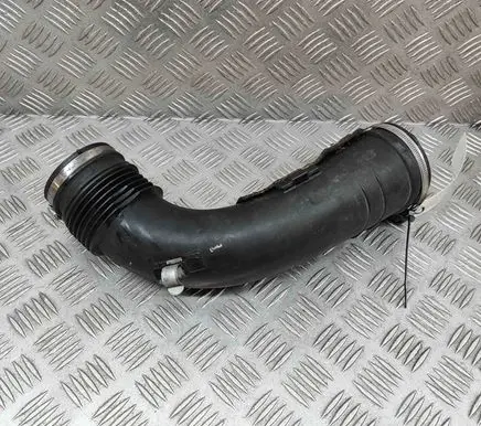 BMW 4 F32 F33 Air intake duct part 70529005 8512381