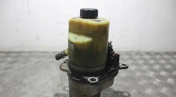 Ford Focus C-MAX Power steering pump